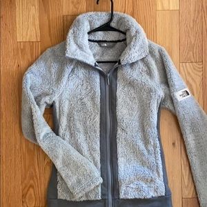 Women’s Northface Furry Fleece Full-Zip Ja…